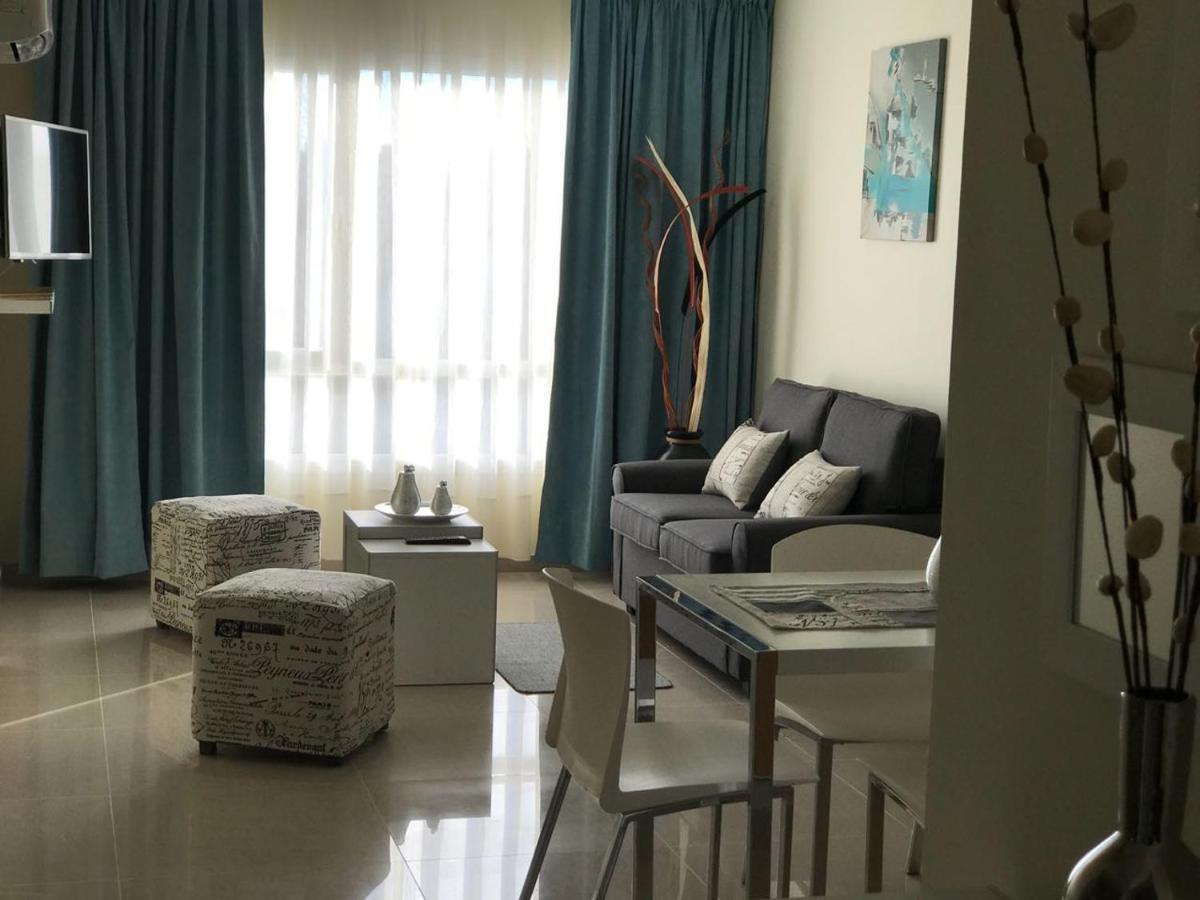 Illia 121 Apart Hotel Neuquén Kültér fotó