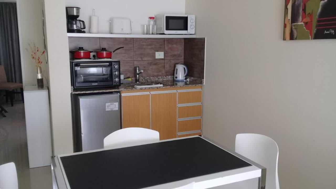 Illia 121 Apart Hotel Neuquén Kültér fotó